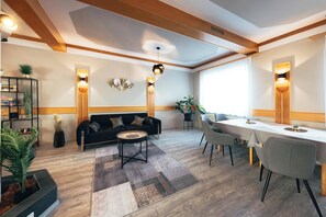 Lounge - B&B Number 1 (Loipersdorf bei Fuerstenfeld)