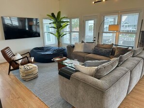 Smart TV - 45 UNION - Summers Dream (Ocean Isle Beach)