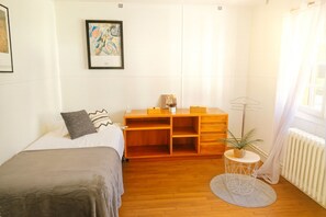 3 slaapkamers, gratis wifi, beddengoed, rolstoeltoegang