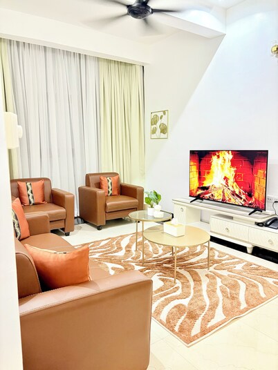 Modern with City view, 12 minutes from the beach