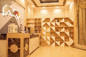 Lobby lounge - Borrman Hotel Dongguan Zhongtang shop (Dongguan)