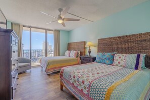 3 室のベッドルーム、アイロン / アイロン台、WiFi (無料)、ベッドシーツ