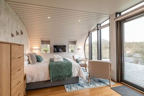 3 Schlafzimmer, Schreibtisch, kostenloses WLAN, Bettwäsche