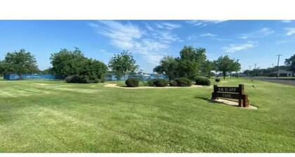 Clean & Fresh-1 BR + sofa bed/1BA - 100% Remodeled