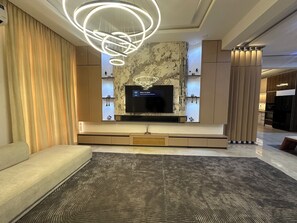 Interior - Cozy 2-bedroom apartment in fantastic Lekki with WiFi and fitness room RM D3 (Lekki)