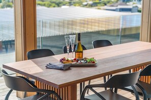 Dining - Botanical Oasis - Outdoor entertaining, lake views (Taupo)