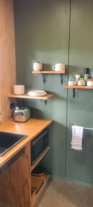 Microwave, oven