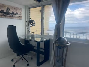 Interior - Seaside Serenity Deluxe (st. ann)
