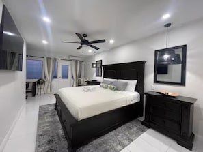 1 quarto, cofres nos quartos, ferros/tábuas de passar roupa, Wi-Fi