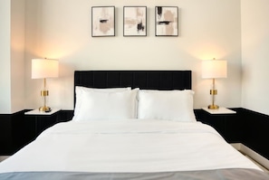 Desk, iron/ironing board, WiFi, bed sheets