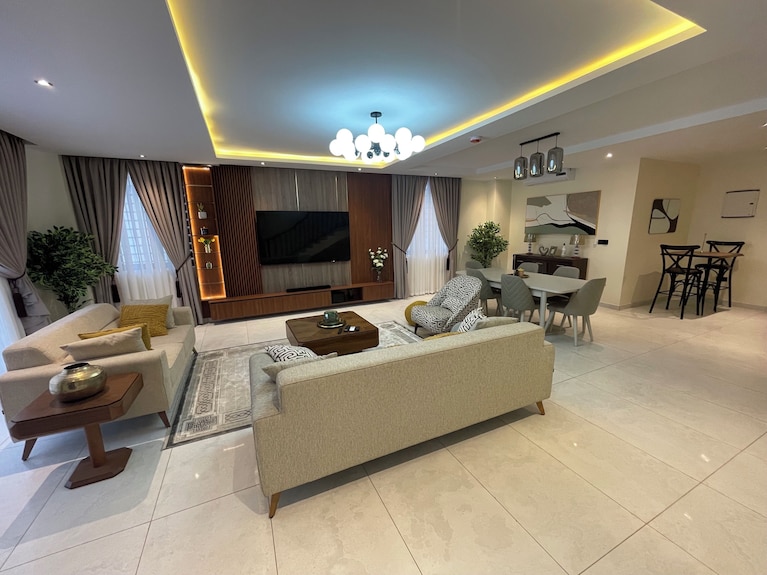 \T Kumasi's Secret Located At Ipt, Ancora Homes Asuoyeboah Ak-532-8953 - Kumasi