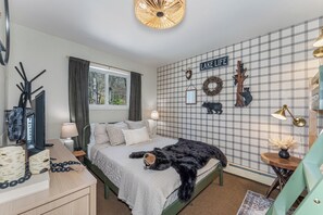 2 habitaciones, tabla de planchar con plancha y wifi gratis 