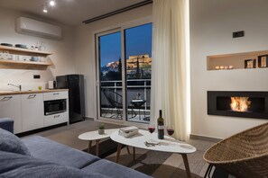 Living area - Acropolis View Homey#2 in the heart of Athens (Athina)