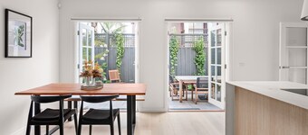 Hampton Beach Pearl - A stunning architecturally designed townhouse