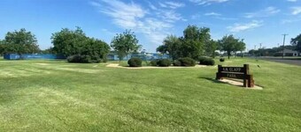 Spacious, Clean, Fresh 4BR/3BA  Unit A - 6 beds