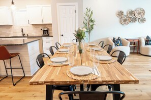 Dining - NEW Springmill Escape in Westfield - 2 king beds, office, fenced yard and more (Westfield)