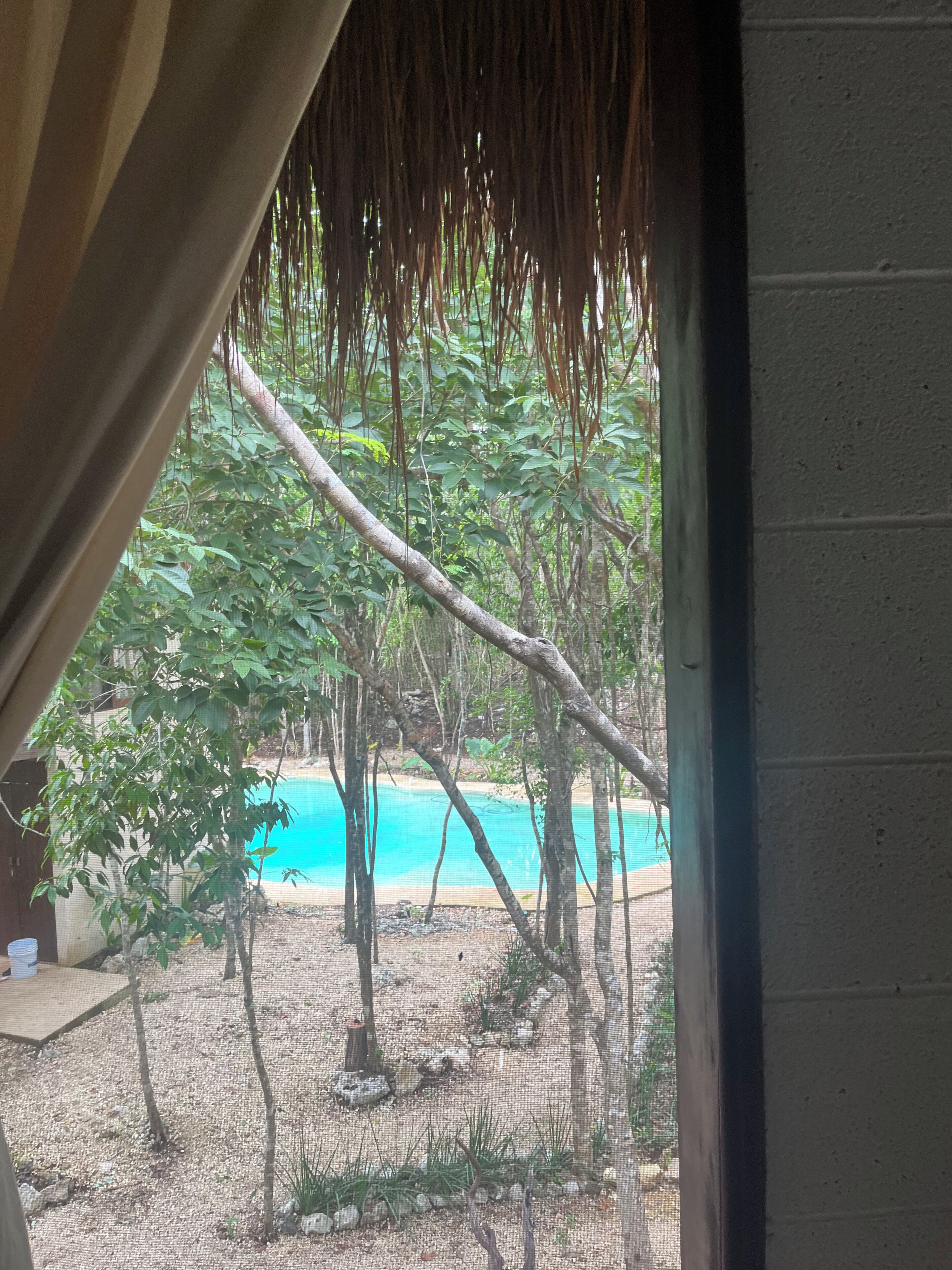 مساحة عمل للكمبيوتر المحمول وواي فاي مجانًا