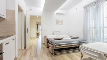 4 Schlafzimmer, Bügeleisen/Bügelbrett, Reisekinderbett, WLAN