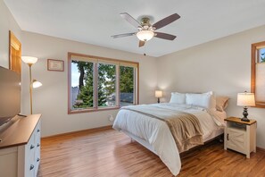 3 habitaciones, tabla de planchar con plancha y wifi gratis