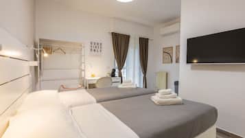 1 chambre, fer et planche Ă repasser, Wi-Fi, draps fournis