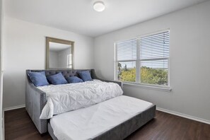 3 chambres, Wi-Fi, draps fournis