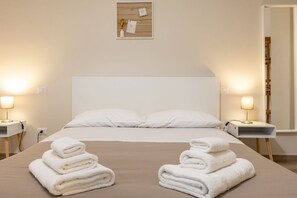 Unclassified image, 5 of 21, button