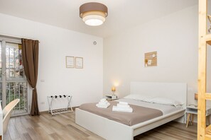 1 chambre, fer et planche à repasser, Wi-Fi, draps fournis