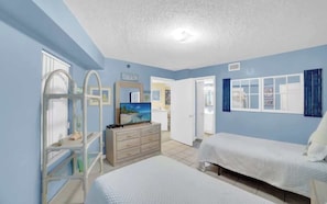 2 soverom, strykejern/-brett, wi-fi (inkludert) og sengetøy