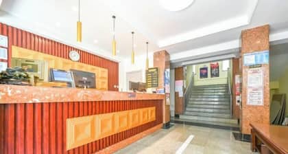 Longlusheng Hotel (Tianjin West Railway Station)