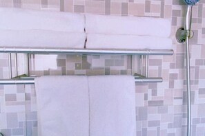 Room - Longlusheng Hotel (Tianjin West Railway Station) (Tianjin)