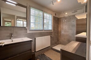 Shower, hair dryer - Charming farmhouse for 4 people (Sallenelle)