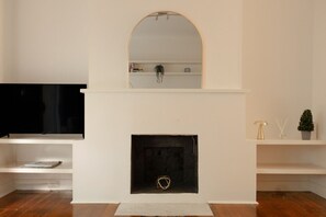 Interior - Art Deco Gem in Albert Park (Melbourne)