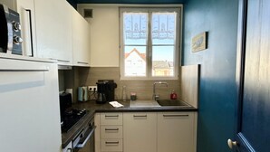 Kaffetrakter/tekoker, mikrobølgeovn, ovn og oppvaskmaskin