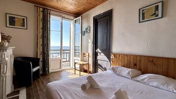 2 chambres, draps fournis