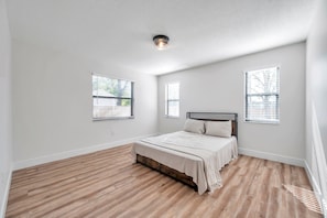 5 chambres, fer et planche Ă repasser, Wi-Fi, draps fournis