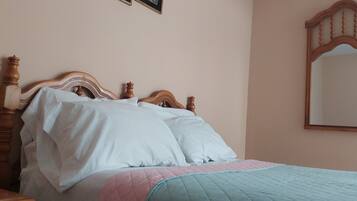 Double Room | Soundproofing, free WiFi