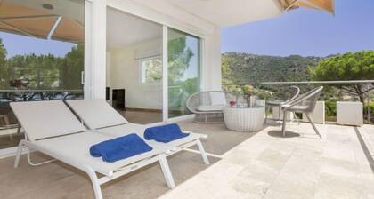 Global Can Semi - By Global Rental Holidays 20826