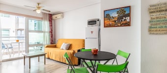 Bel appartement Ă Roquetas de Mar