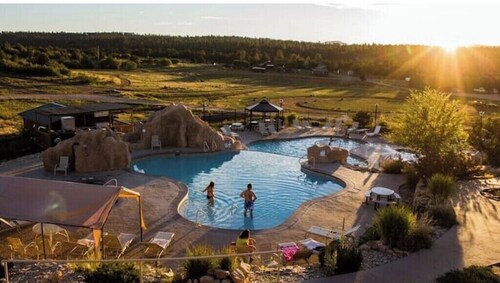 Zion Views- The Retreat +Resort Access