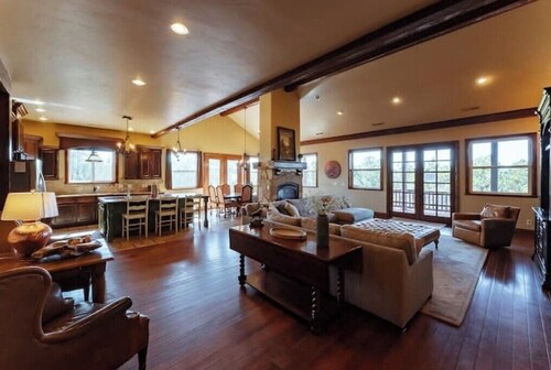 Zion Views-Zion Ridge Family Lodge + Resort Access