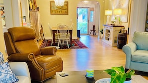 Smart TV y chimenea