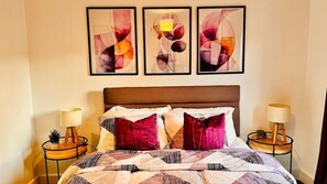 2 bedrooms, iron/ironing board, free WiFi, bed sheets