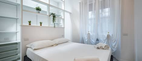 1 bedroom, iron/ironing board, travel crib, free WiFi