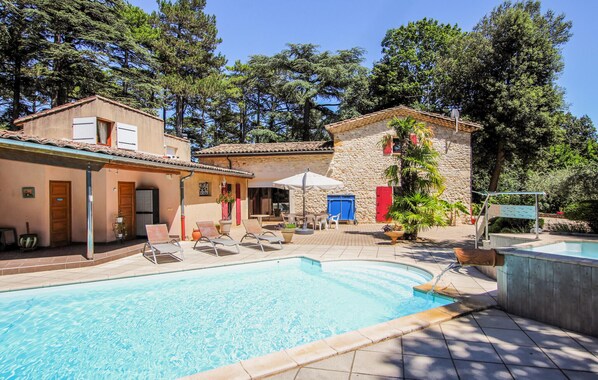 Piscine chauffée