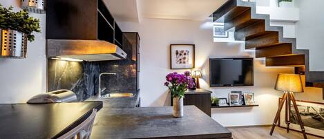 Kühlschrank, Herdplatte, Geschirrspüler