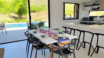 Chalet | Dining