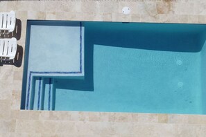 Pool - House w/Private Pool, 2 bed/1 bath/full kitchen/grill/near ferries/large yard (Ceiba)