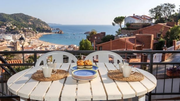 Unclassified image, 1 of 12, button - Global Codolar - By Global Rental Holidays 18103 (Tossa de Mar)