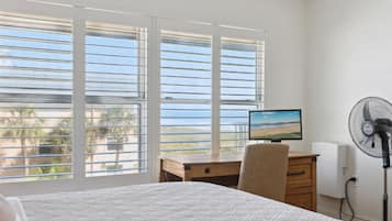 2 bedrooms, iron/ironing board, travel crib, free WiFi