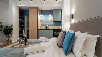 Egyptian cotton sheets, premium bedding, memory foam beds